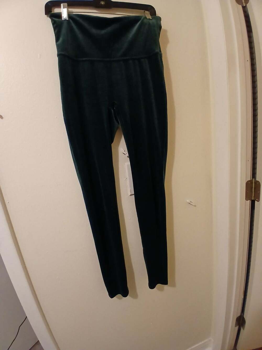 Spanx Velvet High-Waisted Leggings Dark Green